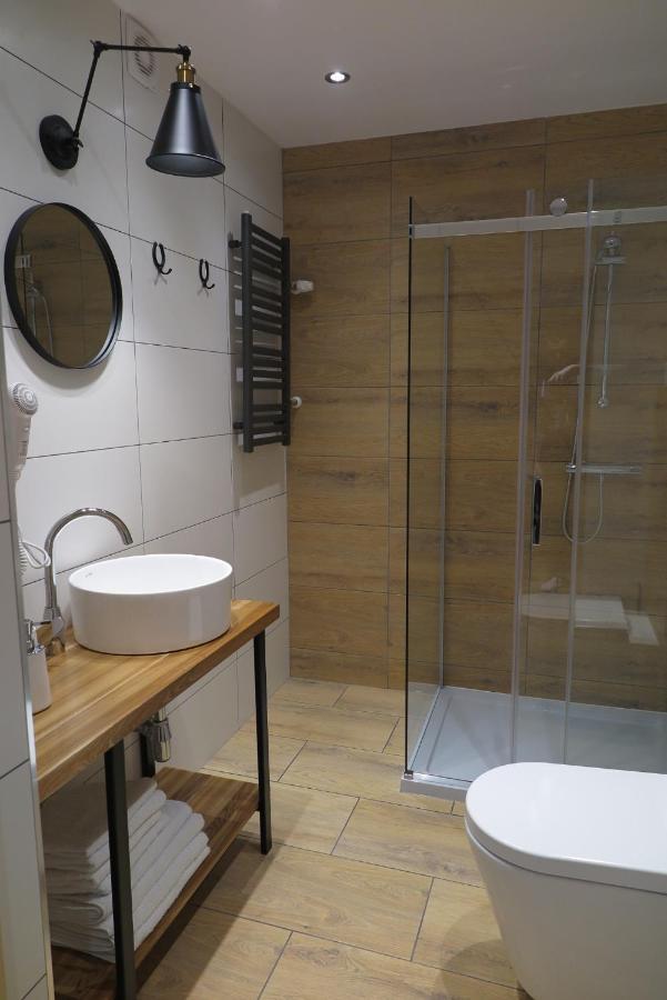 Apartamenty Czubinski โปโรนิน ภายนอก รูปภาพ