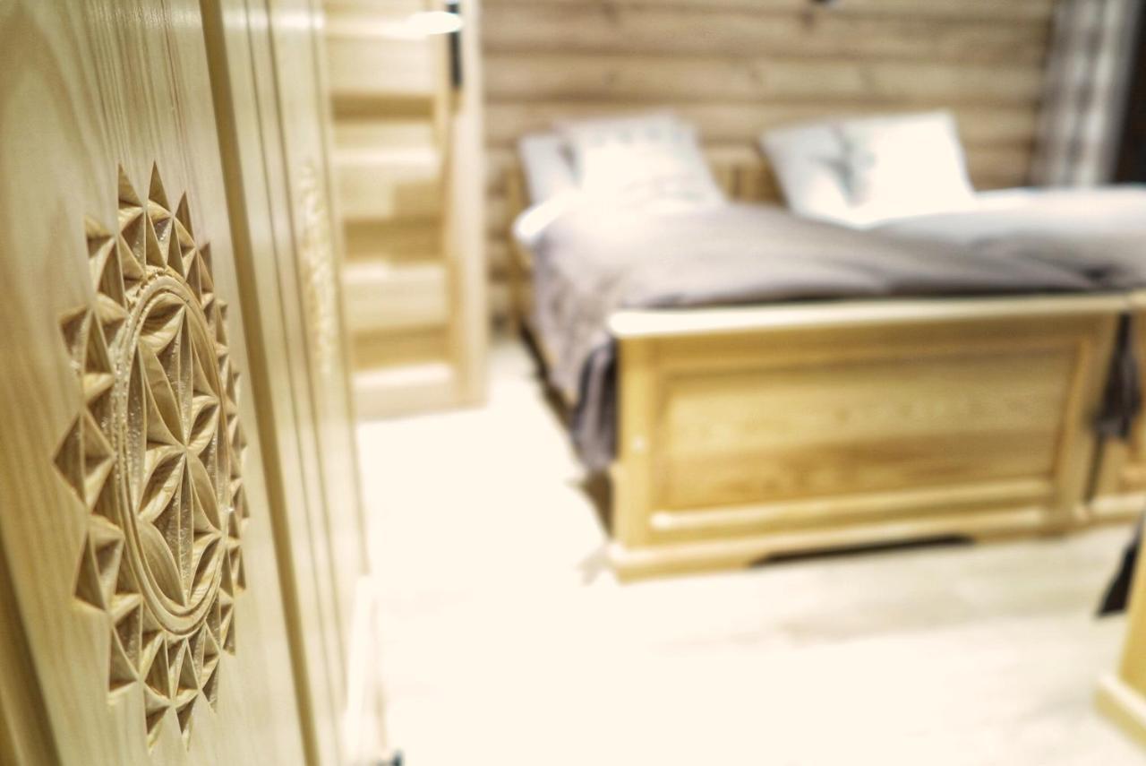 Apartamenty Czubinski โปโรนิน ภายนอก รูปภาพ